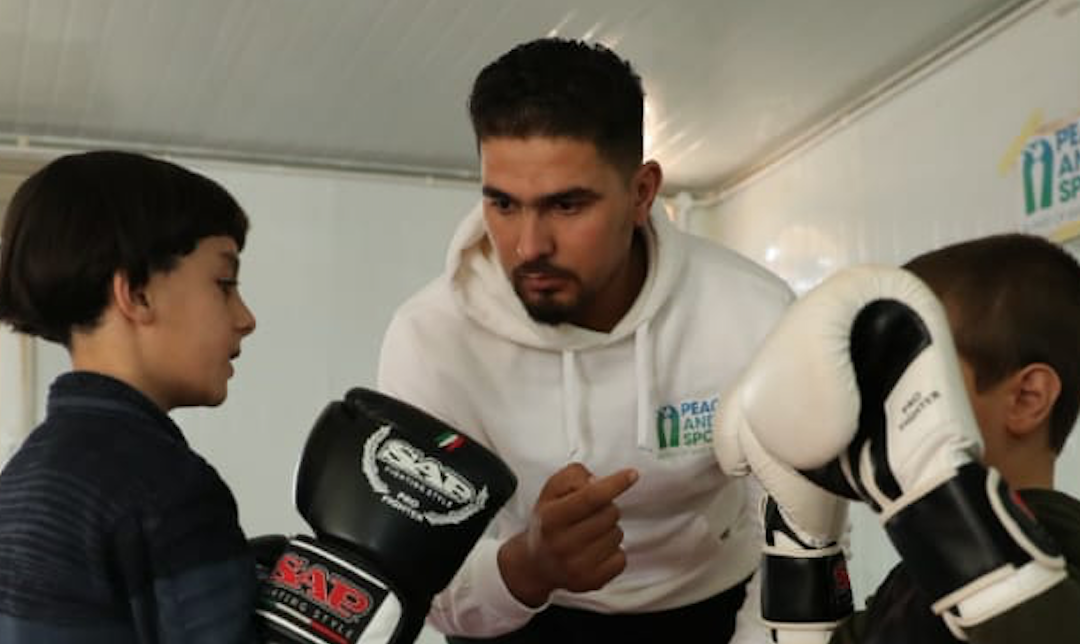 Ali Hussein Alkhaidi: “The support of a Champion for Peace was critical for my improvements”